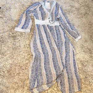 Size medium cover up